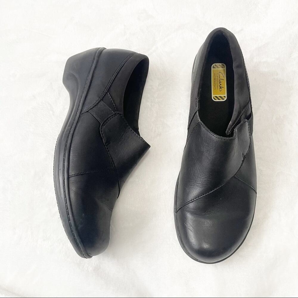 Clarks black slip resistant loafer comfort shoe size 10 leather